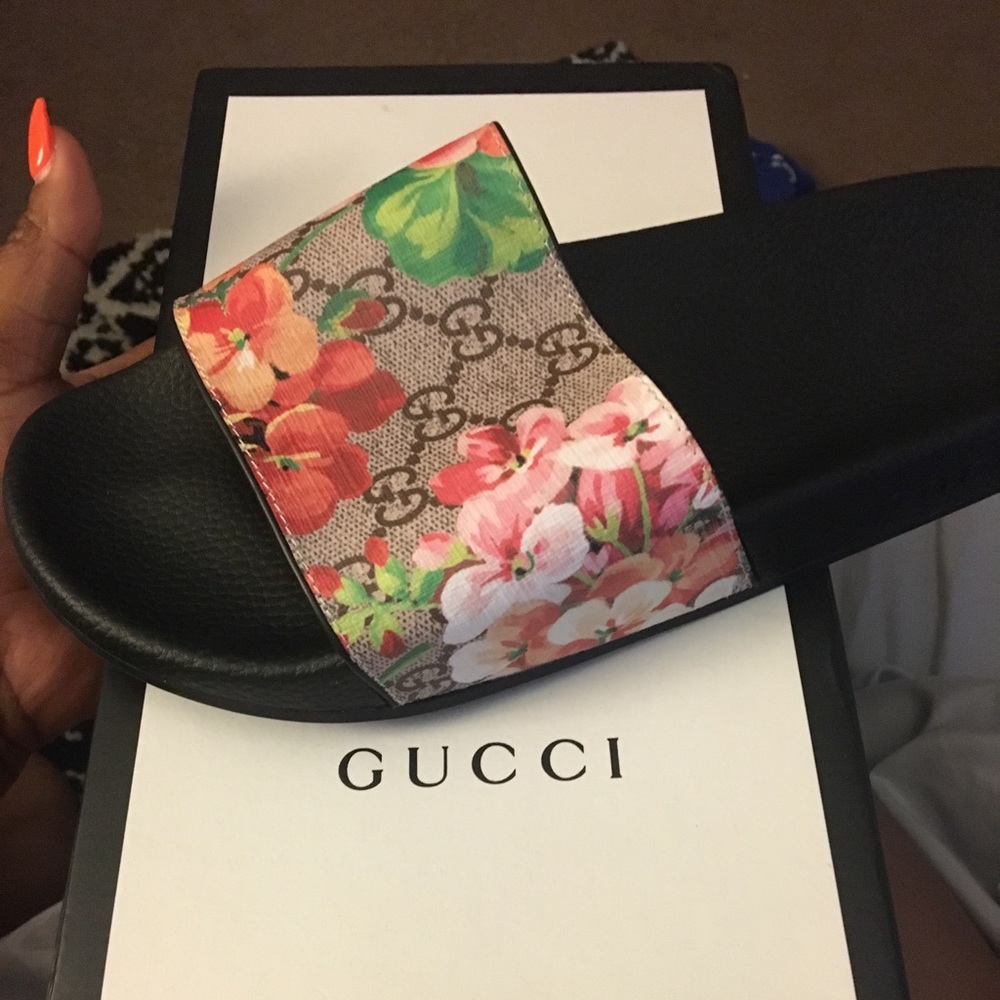 Gucci slides
